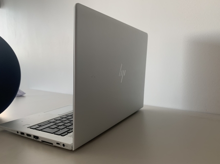 Pilt esemest 'HP EliteBook 735 G5'.