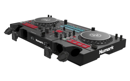 Pilt esemest 'Numark MixStream Pro DJ kontroller'.