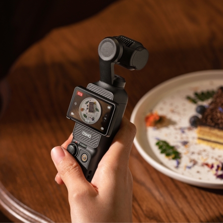 Pilt esemest 'Stabilisaator DJI Osmo Pocket 3 Creator Combo'.