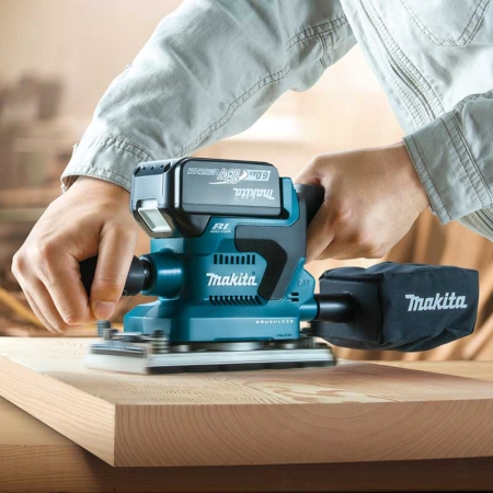 Pilt tootest 'Makita akueksentriklihvija 18V'.