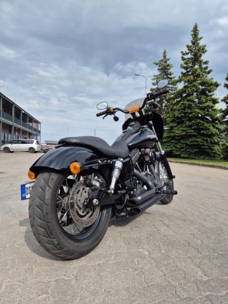 Pilt tootest 'Harley-Davidson Dyna'.