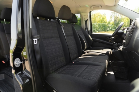 Pilt tootest 'Mercedes-Benz Vito Tourer 9-kohaline'.