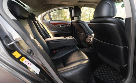 Pilt tootest 'Lexus LS460 President'.
