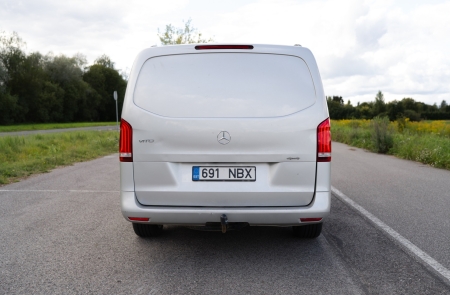 Pilt tootest 'Mercedes-Benz Vito automaat 4x4'.