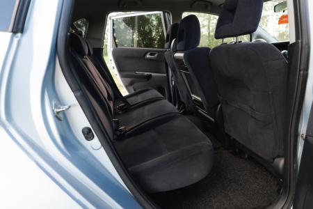 Pilt tootest 'Honda FR-V'.