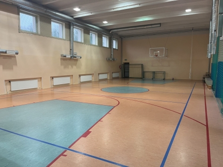 Pilt tootest 'Rõngu pallisaal'.