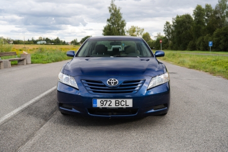 Pilt tootest 'Toyota Camry'.