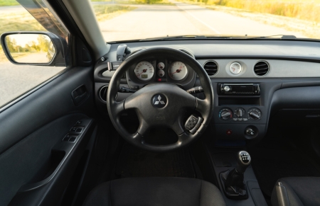 Pilt tootest 'Mitsubishi Outlander 4x4'.