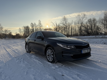 Pilt tootest 'Kia Optima'.