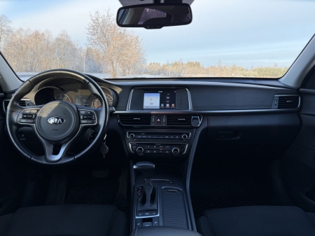 Pilt tootest 'Kia Optima'.