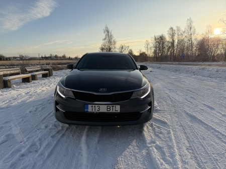 Pilt tootest 'Kia Optima'.