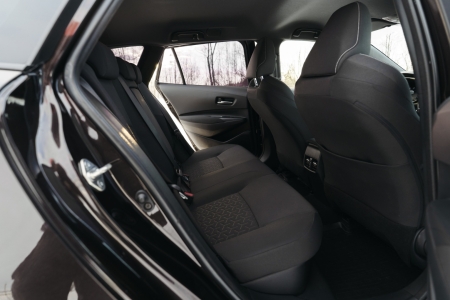 Pilt tootest 'Toyota Corolla automaat hübriid'.