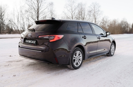 Pilt tootest 'Toyota Corolla automaat hübriid. TALLINN'.