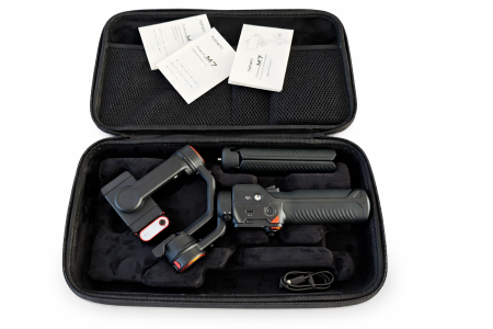 Pilt tootest 'Nutitelefoni gimbal'.