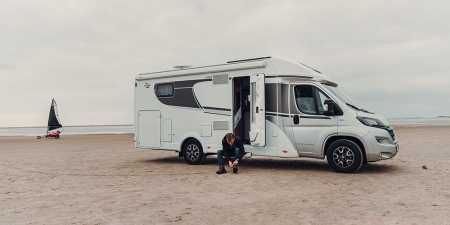 Matkaauto rent Fiat Carado