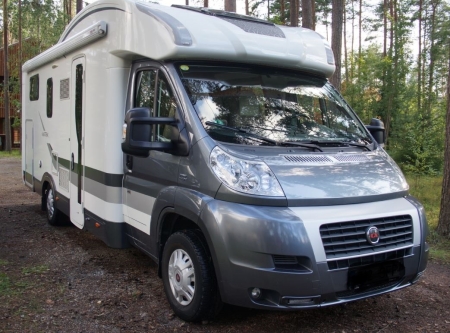 Pilt tootest 'Matkaauto Adria Matrix M 680 SL'.