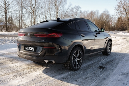 Pilt tootest 'BMW X6'.