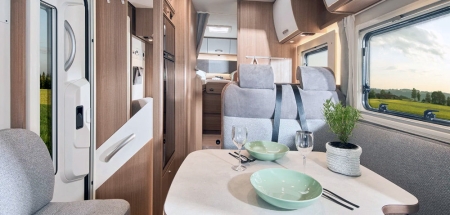 Pilt tootest 'Matkaauto rent Fiat Carado'.