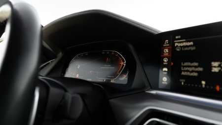 Pilt tootest 'BMW X6'.