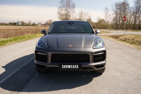 Pilt tootest 'Porsche Cayenne Coupe'.