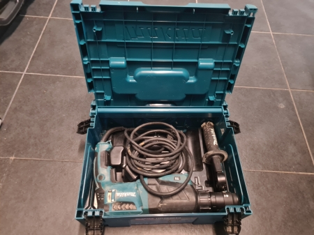 Pilt tootest 'Puurvasar Makita'.