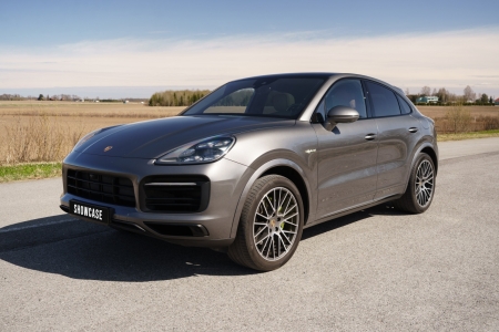 Pilt tootest 'Porsche Cayenne Coupe'.