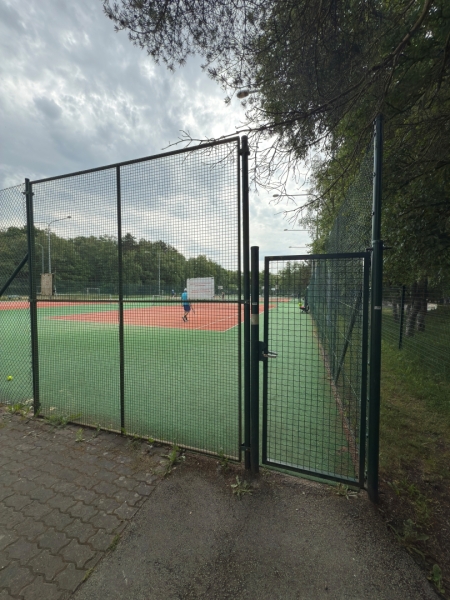 Pirita-Kose tenniseväljakud