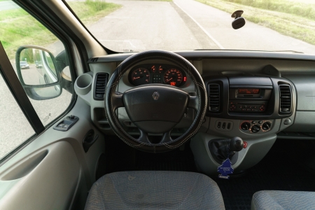 Pilt tootest 'Renault Trafic. 9-kohaline '.