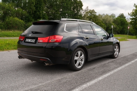 Pilt tootest 'Honda Accord Tourer'.