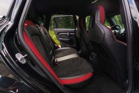Pilt tootest 'MINI Clubman John Cooper Works 170kW'.