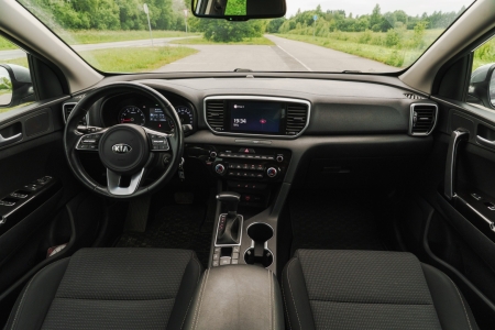 Pilt tootest 'Kia Sportage 4x4'.