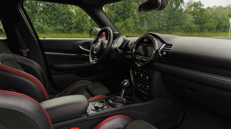 Pilt tootest 'MINI Clubman John Cooper Works 170kW'.