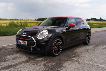 Pilt tootest 'MINI Clubman John Cooper Works 170kW'.