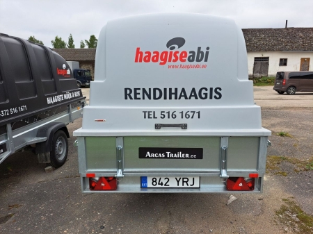 Pilt tootest 'Kastihaagis Arcas halli kaanega'.