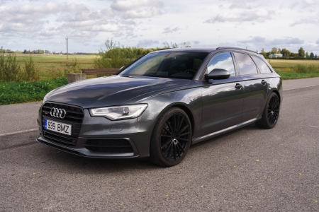 Pilt tootest 'Audi A6 Quattro'.