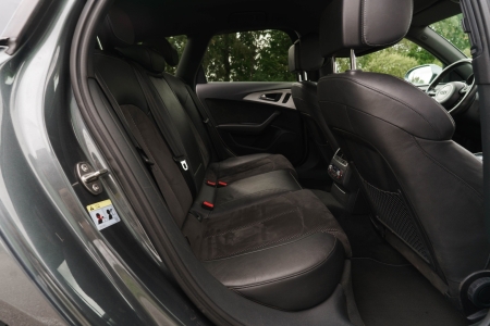 Pilt tootest 'Audi A6 Quattro'.